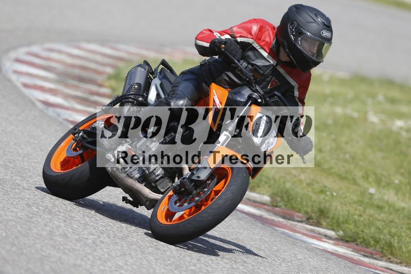 Archiv-2025/09 22.04.2025 Cornu Master School ADR/gruen-vert/17